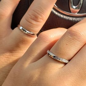 【アイプリモ(I-PRIMO)の口コミ】 ウェーブの指輪が好みでずっと探していました。色々あり迷ってたところ、…