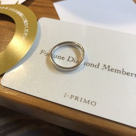 【アイプリモ(I-PRIMO)の口コミ】 かさねずけがしたくて、
ウェーブ形をしたシンプルなユビワを探していまし…