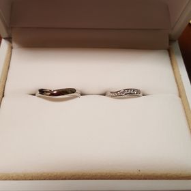 【PILOT BRIDAL(パイロットブライダル)の口コミ】 一番最初は、パイロットさんが作っているリングにとてもお手頃な価格帯の…