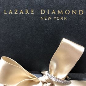 【ラザール ダイヤモンド(LAZARE DIAMOND)の口コミ】 フルエタニティリングを探していて、ハイクラスのショップも沢山見た中で…