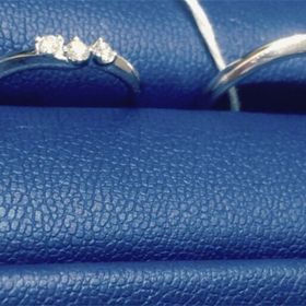 【銀座ダイヤモンドシライシの口コミ】 入店してこんな感じが良いと伝え、
店員さんが何点か選んで下さい
ました…