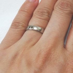 【エルメス(HERMES)の口コミ】 結婚指輪は常に身に着けていたいと考えていたので、できるだけシンプルな…