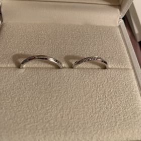 【I's stone(アイズストーン)の口コミ】 値段的には安くはないが作りがしっかりしていて一生使えると感じた。
リン…