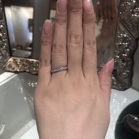 【CAPUANO(カプアーノ)】の口コミ ハーフエタニティの指輪をずっと探し回っていたのですが、ダイヤが小さかっ...