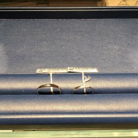 【銀座ダイヤモンドシライシの口コミ】 決め手は三点あります。
一つ目はつけ心地の良さです。内側が丸く削られて…