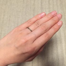 【ケイウノ ブライダル(K.UNO BRIDAL)の口コミ】 細め希望だったのですが、細すぎると重いビニール袋を持って食い込んだり…