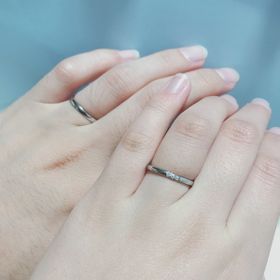 【canal4℃(カナルヨンドシー)の口コミ】 ずっと身につけるものなので、どのシーンにも合うシンプルなデザインが良…