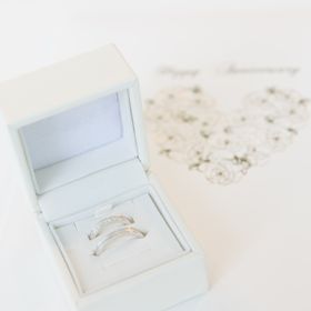 【4℃ BRIDAL(ヨンドシーブライダル)の口コミ】 挙式の準備でなかなかゆっくり見ていられず、挙式用でとりあえずよさそう…