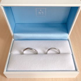 【GALA JEWELRY(ガラジュエリー)の口コミ】 あまりブランドにこだわりがなく、デザインと2人の指に合うものを探してい…