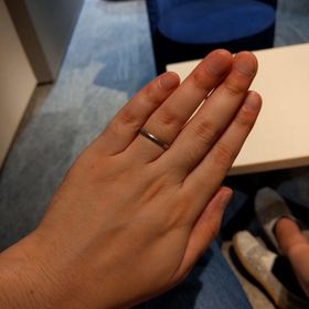 【TANZO.(鍛造指輪)の口コミ】 試し使いができるように入籍指輪を貸してくれている点。
さまざまな指輪の…