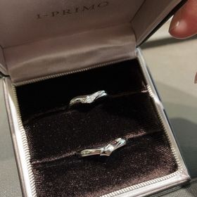 【アイプリモ(I-PRIMO)の口コミ】 リボンをイメージしたデザイン。どちらかというとシンプルなデザインが好…