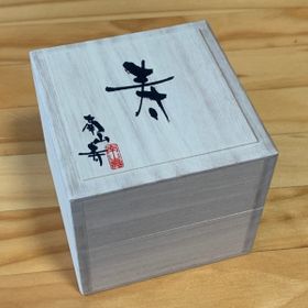 【TANZO.(鍛造指輪)の口コミ】 他にはない、唯一無二の指輪
ダイヤモンドを乗せる台座
そのダイヤモンド…