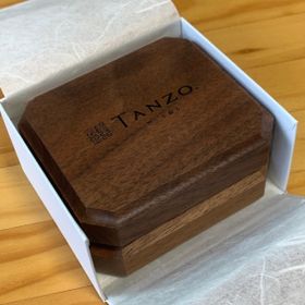 【TANZO.(鍛造指輪)の口コミ】 常につけてるのでシンプルな指輪がいい
そしてさりげないミル打ちも
長い…