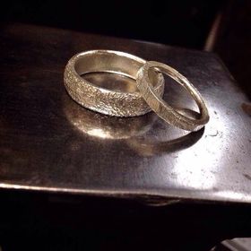 【goodman jewelry works】の口コミ 全て手作りで自分たちが欲しい指輪を作っていただけます。
様々な店舗で指...