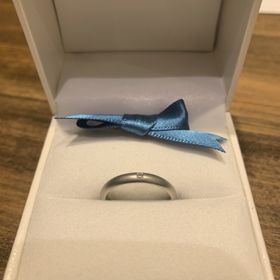 【輪-RIN-の口コミ】 一生に一度の婚約指輪を渡す機会に自分の気持ちのこもったものを送りたか…