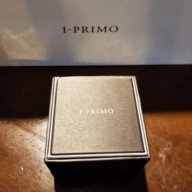 【アイプリモ(I-PRIMO)の口コミ】 女性用はプラチナとピンクゴールドの2トーンのデザインと派手過ぎないデザ…