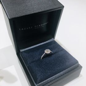 【ラザール ダイヤモンド(LAZARE DIAMOND)の口コミ】 何ヶ月もかけて色々な指輪を検討した中で、こちらの指輪を実際に見た瞬間…