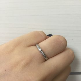 【グッチ(GUCCI)の口コミ】 雑誌でGUCCIの指輪が気になり、最初は18Kが欲しかったがサイズがなく、プ…