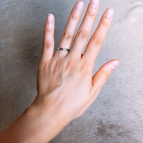 【俄(にわか)の口コミ】 俄の「凛」のデザインがとても気に入り即決でした。
「和」をイメージした…