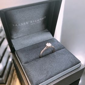 【ラザール ダイヤモンド(LAZARE DIAMOND)の口コミ】 ちょうど結婚が決まったタイミングで出た新作のデザインがこのレヴァラン…