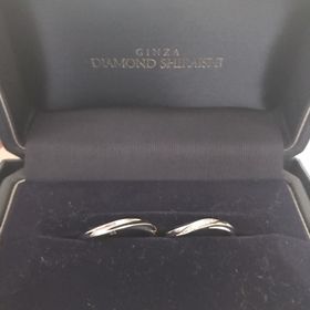 【銀座ダイヤモンドシライシの口コミ】 二人でウェーブ型の結婚指輪が欲しいと思い来店しました。いくつか試着さ…