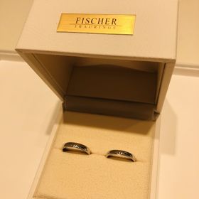 【FISCHER(フィッシャー)の口コミ】 指輪のデザインがほかになく、あまり見かけないデザイン、なおかつ、着け…