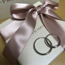 【アイプリモ(I-PRIMO)の口コミ】 ウェーブの中でもぷっくりとした立体感が気に入りこちらを選びました。3石…