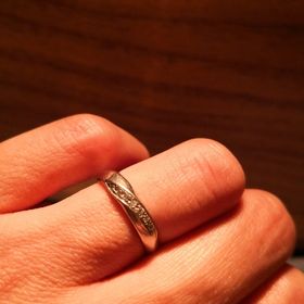 【festaria bijou SOPHIA(フェスタリア ビジュソフィア)の口コミ】 仕事にもつけられるようなシンプルで、だけどキラキラしているものがほし…