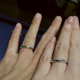 【エクセルコダイヤモンド(EXELCO DIAMOND)の口コミ】 デザインが好みでした。パンフレットで見て一目惚れしました。エンゲージ…