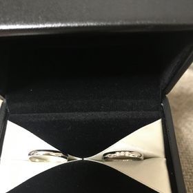 【エクセルコダイヤモンド(EXELCO DIAMOND)の口コミ】 シンプルで、つけやすかったところがポイントです。この種類は太さも選べ…