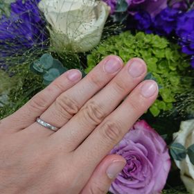 【宝寿堂(ほうじゅどう)の口コミ】 デザインをオーダーできる、かつ、卸価格なので、ダイヤを増やしてもお手…