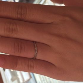 【LUCIE(ルシエ)の口コミ】 シンプルで華奢なデザインですが、造りとしてしっかりとしていること、付…