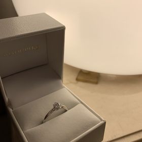 【CHER LUV(シェールラブ)の口コミ】 彼女がシンプルな指輪が将来欲しいと言っていたのでシンプルな指輪をイン…