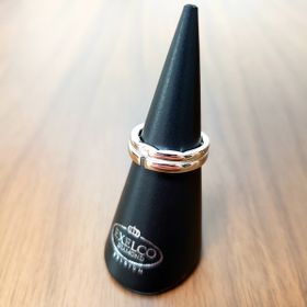 【エクセルコダイヤモンド(EXELCO DIAMOND)の口コミ】 単純に新作という事と、デザイン性に全面的に惹かれました。付け心地を重…