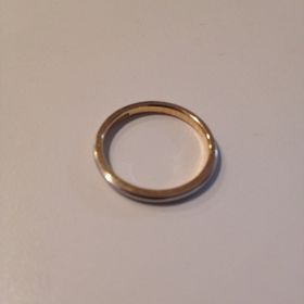 【ティファニー(Tiffany & Co.)の口コミ】 元々ティファニーのアクセサリーに憧れていて店舗を見に行きました。
ピン…