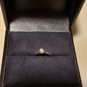 【ラザール ダイヤモンド(LAZARE DIAMOND)の口コミ】 回ったのは1店舗目でしたが、デザインが良かったのか1番の決め手。また、…