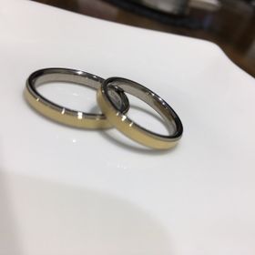 【輪-RIN-の口コミ】 指輪のデザインがシンプルなもので、写真で見たときから第一候補でした。…