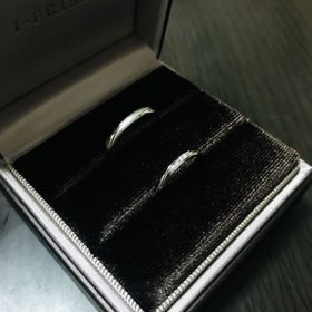 【アイプリモ(I-PRIMO)の口コミ】 2人で試着をしてきめました。デザインは派手じゃない物で探していて、決め…