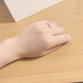 【アイプリモ(I-PRIMO)の口コミ】 デザインは派手すぎもせず地味すぎもせず、ずっと付けていくのに最適だと…