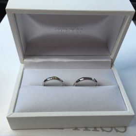 【THE KISS(ザ・キッス)の口コミ】 普段使いのできるシンプルなデザインなのにワンポイントデザインが女性ら…