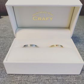 【CRAFY(クラフィ)の口コミ】 デザイナーさんに色々考えてもらうのもステキですが
2人で考えたデザイン…