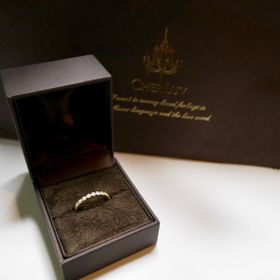 【CHER LUV(シェールラブ)の口コミ】 ハーフエタニティの婚約指輪が欲しいと思っていましたが、特にブランドな…