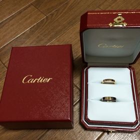 【カルティエ(Cartier)の口コミ】 初めから決めていた。プラチナのシンプルなのもいいが、前の結婚のときに…
