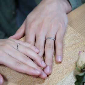 【THREE TREES(スリーツリーズ)の口コミ】 一生ものなのでデザインも想いもこだわりたい！と思いました。お互いに隣…