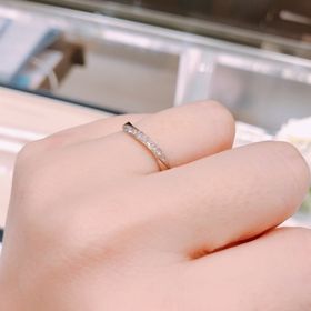 【ヴァンドーム青山(VENDOME AOYAMA)の口コミ】 マリッジリングは普段使いできるようシンプルなデザインを検討。ダイヤモ…