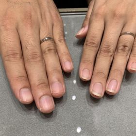 【アイプリモ(I-PRIMO)の口コミ】 ミル打ちが可愛く、ピンクゴールドとシルバーの組み合わせも綺麗で、華奢…