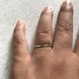 【アイプリモ(I-PRIMO)の口コミ】 比較的シンプルなデザインでありながら、ウエーブ型で動きもあり、フィッ…