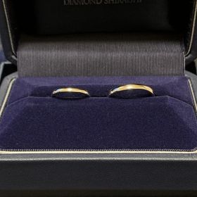 【銀座ダイヤモンドシライシの口コミ】 普段使いのしやすいシンプルなデザインの指輪を探していましたが、担当の…