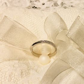 【銀座ダイヤモンドシライシの口コミ】 旦那さんも店員さんも一番私の指に合っていると意見が一致していたのと、…