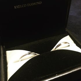 【エクセルコダイヤモンド(EXELCO DIAMOND)の口コミ】 あまりキラキラしていないもの、でも婚約指輪を買っていないのでダイアが…